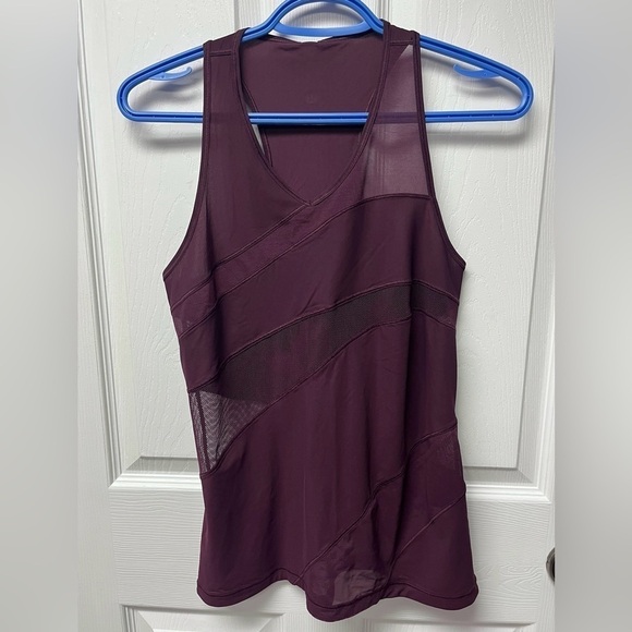 Lululemon Mesh In Motion Racerback - Sz 4 - Picture 3 of 4
